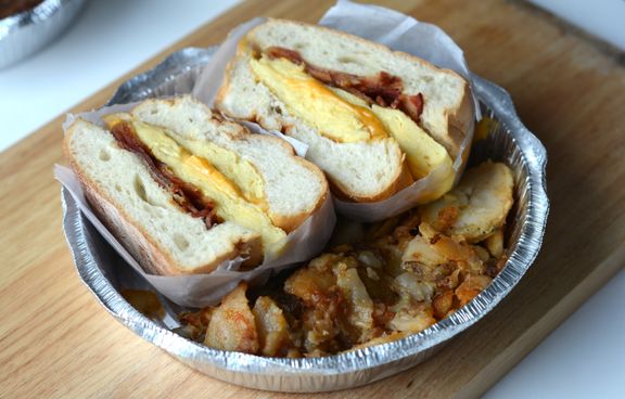 Keeping Breakfast Sandwiches Fresh During Service