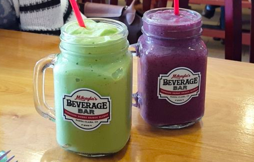 Choosing Between Pre-Bottled and Fresh-Blended Options
