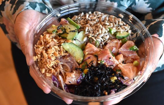So What's the Difference between Japanese & Hawaiian Poke?