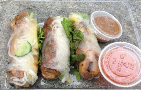 Best Practices and Tips when Ordering Vietnamese Fresh Summer Rolls